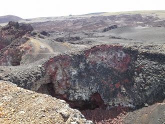 Чем ближе к месту прохождения лавы, тем 