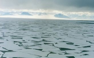 Он далее всех регионов Антарктиды протяг