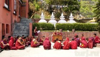 В тибетском буддизме Джомолхари считаетс