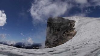 На отрогах Пунчак-Джая находятся крупней