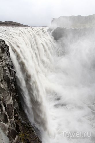 При определенном дуновении ветра, посети