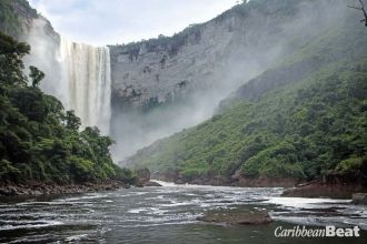 Кайетур примерно в три раза выше легенда