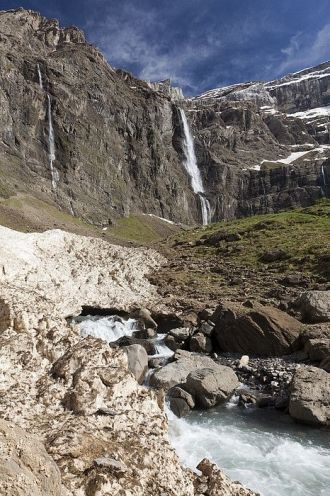Сам водопад имеет такое же имя, как и ци
