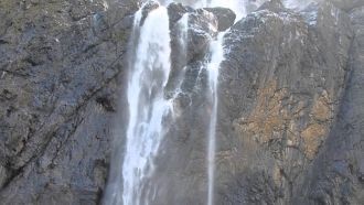 Водопад является основной частью замечат