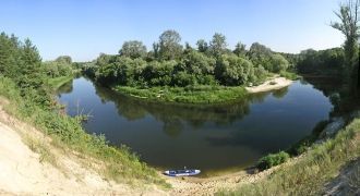 Очень многообразна река Северский Донец.