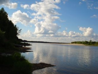Большинство населения по берегам вятки —
