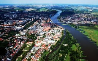 Река Одра несет свои воды по землям Чехи