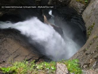 Трюммельбах — спиральный водопад, спуска