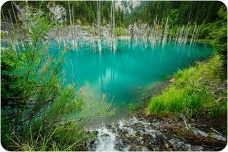 Озеро Каинды в Казахстане, образовалось 