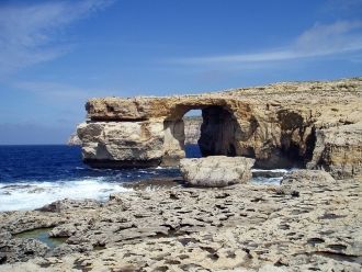 Грот с первого взгляда может показаться 