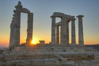 Во время осаждения Афин горожане скрывал