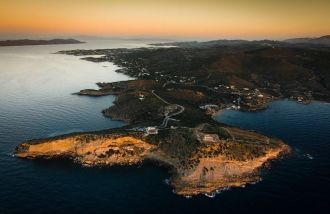 Для его строительства также использовали