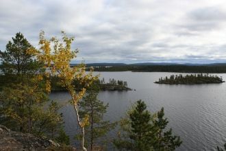 Озеро Инари в Финляндии особенное, совер