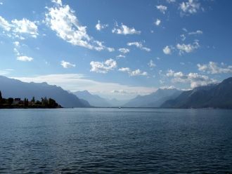 Женевское озеро находится на высоте 372 