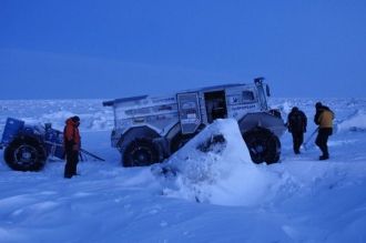 Экспедиция на льдах пролива Красной Арми