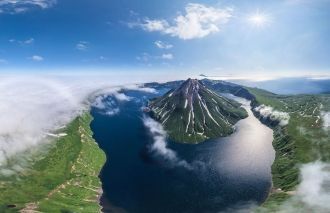 Часто вулкан Креницына назвают “восьмым 