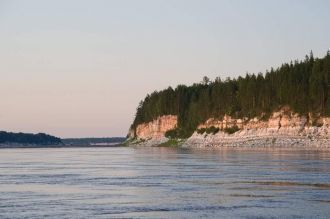 Северная Двина — река на севере Европейс