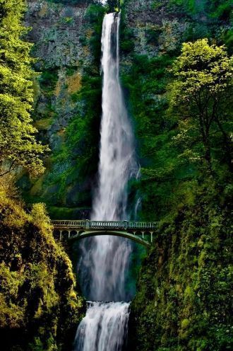 Он состоит из двух каскадов, верхний и н