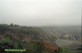 Попутно с железной рудой из карьера извл