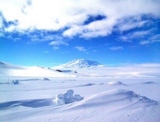В 2000 году от Антарктиды откололся самы