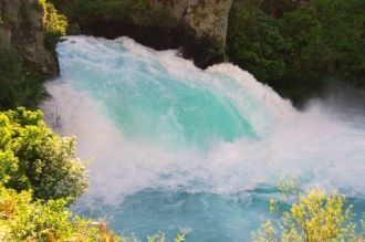 Водопад Хука (Huka Falls) — самый мощный
