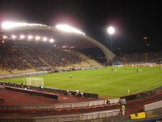 Вид на ночной стадион Фриули.