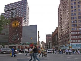 Здесь была создана музыкальная группа Th